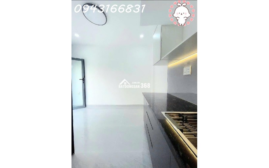 Bán nhà hiếm Âu Cơ, Tân Bình: 20m2, 3 tầng, 2PN, sổ hồng chính chủ, nhỉnh 2XX tỷ, liên hệ 0943166831, cơ hội sở hữu ngay!